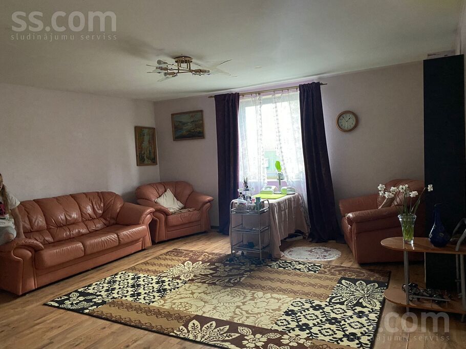 Lielā 9, Rīga — maja