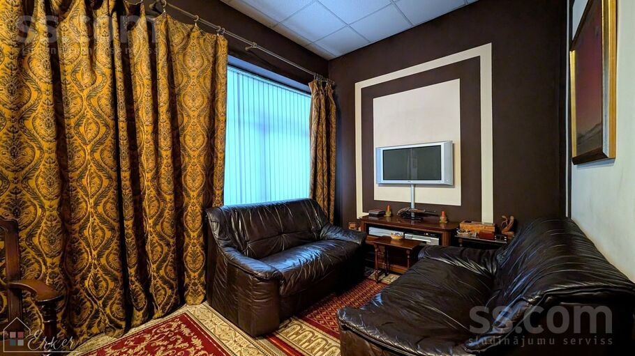 Palmu 20, Rīga — birojs