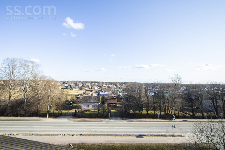 Viestura laukums 7, Viestura laukums, Valmiera un raj., Valmieras pag. — dzivoklis