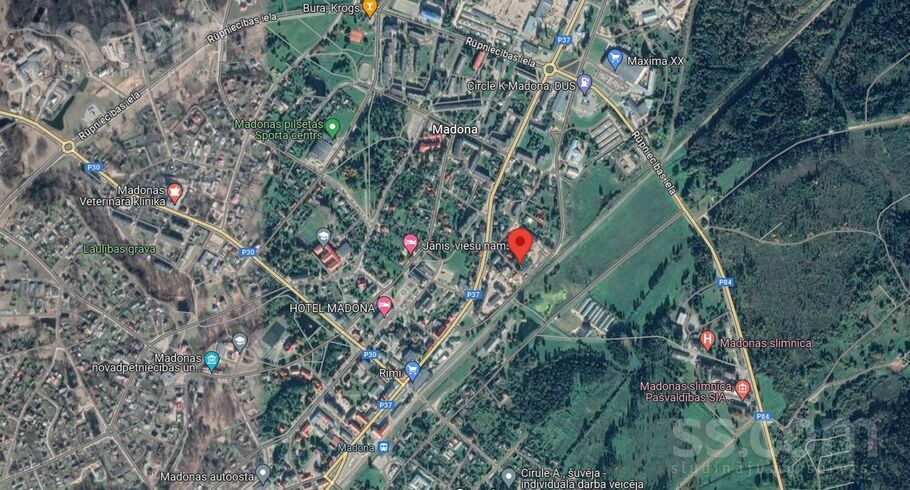 Mazā 5, Madona un raj., Madona — maja