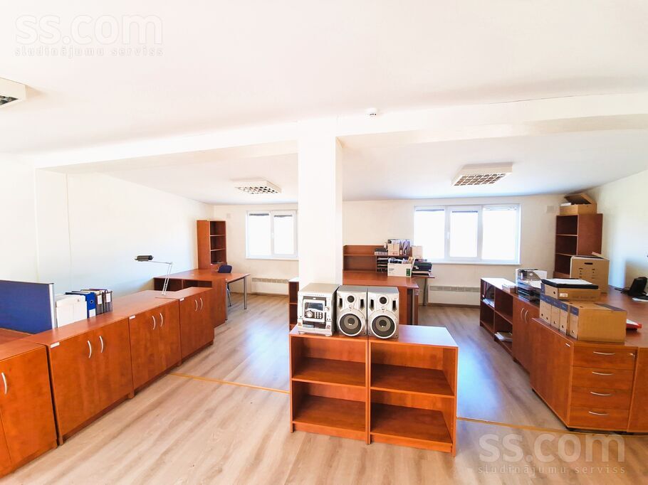 Līvciema iela 9a, Ogre un raj., Ikšķile — maja