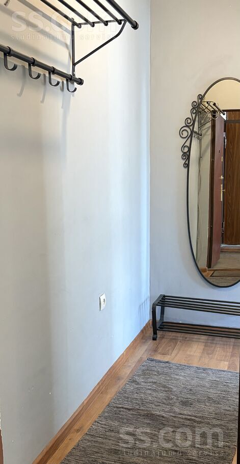 Melnsila 18, Rīga — dzivoklis