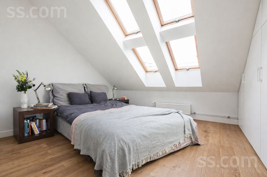 Pulkv. Brieža 7, Rīga — dzivoklis