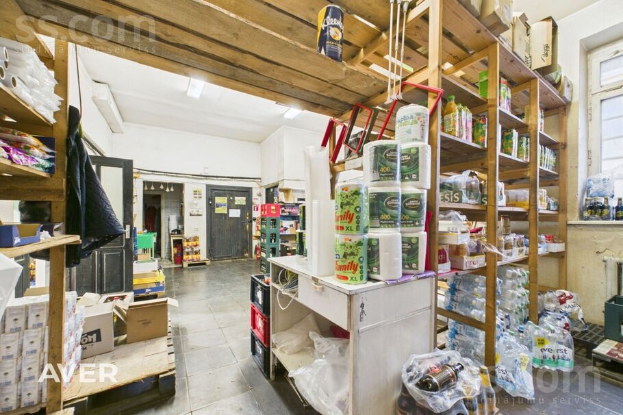 Raiņa iela 12, Valka un raj., Valka — telpa