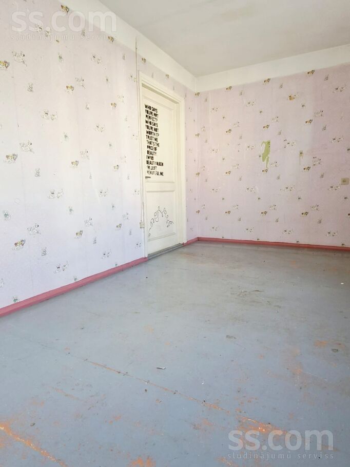 Ventspils 21, Talsi un raj., Sabile — dzivoklis