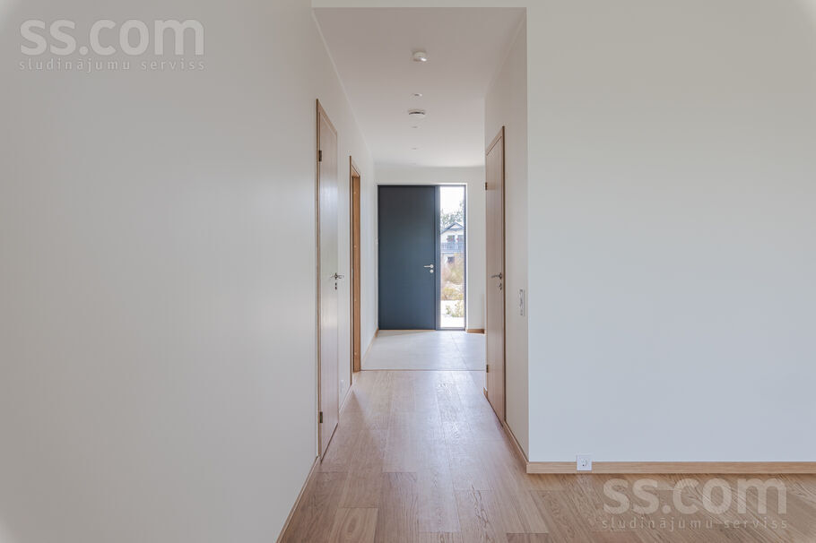 Podnieku iela, Ādaži, Rīgas rajons, Ādažu nov. — maja