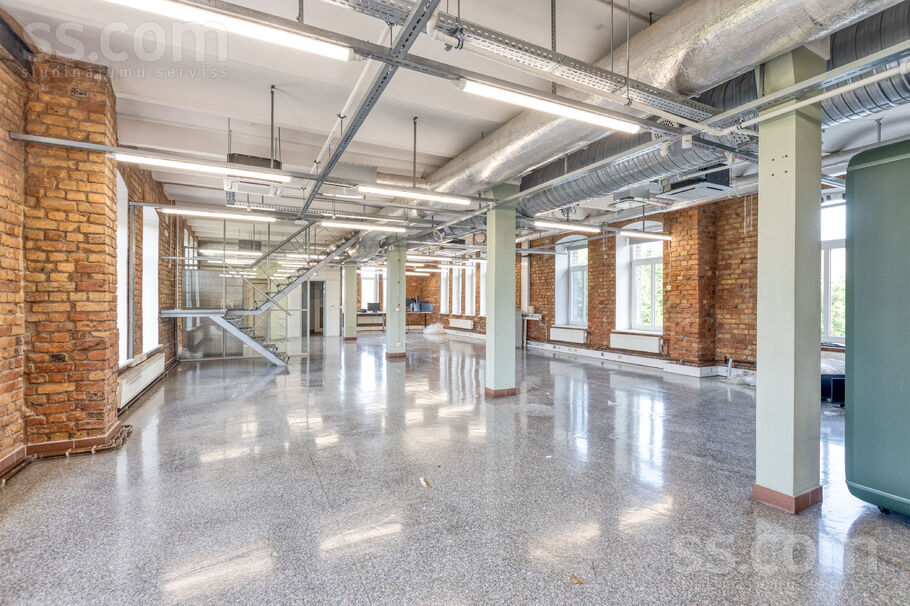 Krimuldas 2a, Rīga, Teika — telpa