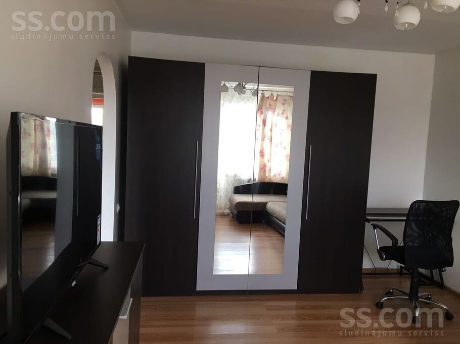 Lokomotīves 80, Rīga — dzivoklis