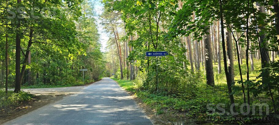 Beberbeķu, Rīga — zeme