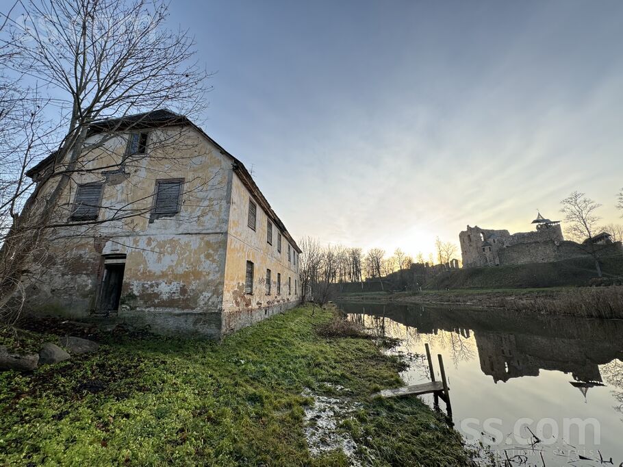 Brīvības iela 2b, Dobele un raj., Dobele — maja