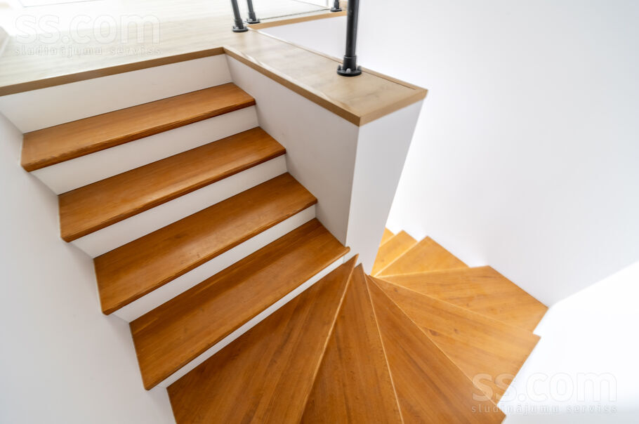 Ūdru 3, Mārupe, Rīgas rajons, Mārupes pag. — maja