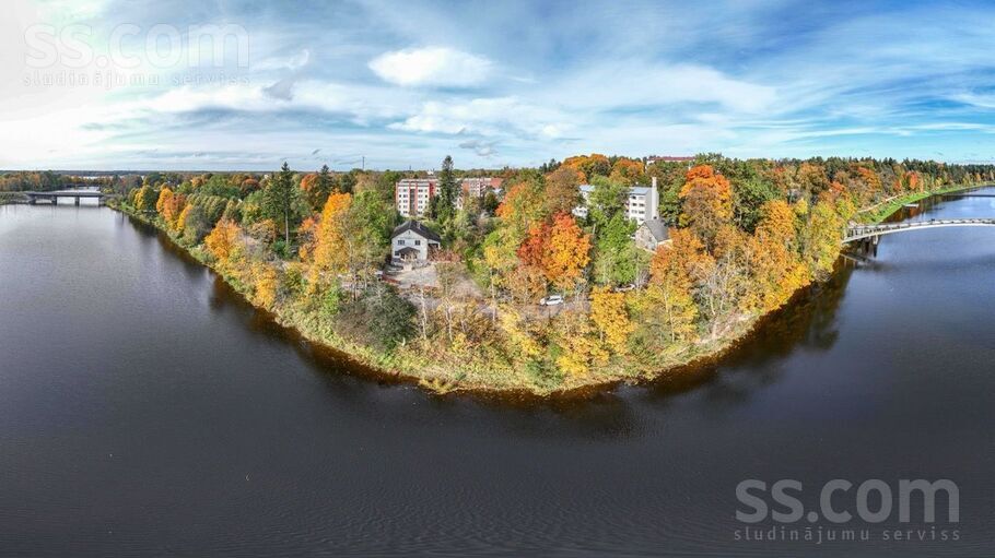 Krasta, Ogre un raj., Ogre — maja