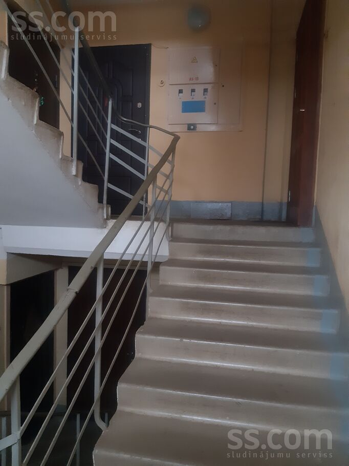 Zelmeņi 32, Pilsrundāle, Bauska un raj., Rundāles pag. — dzivoklis