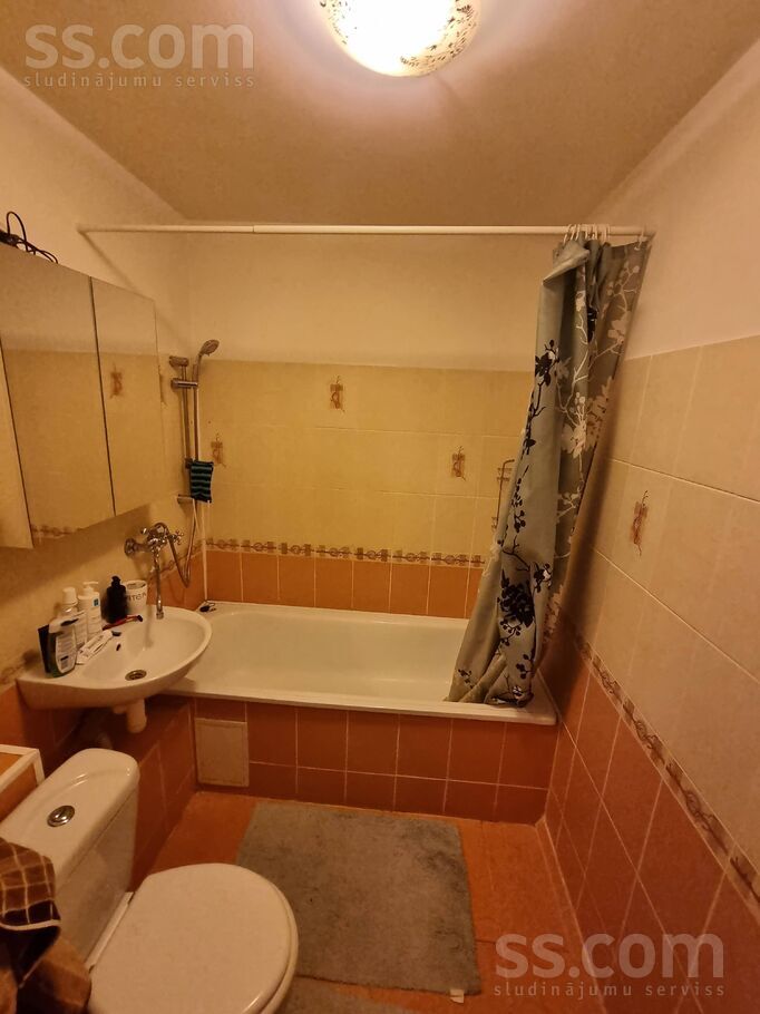 Riekstu 7, Rīga — dzivoklis