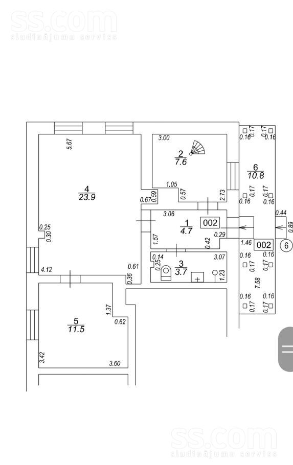 Birznieka-Upīša 15, Rīga — maja