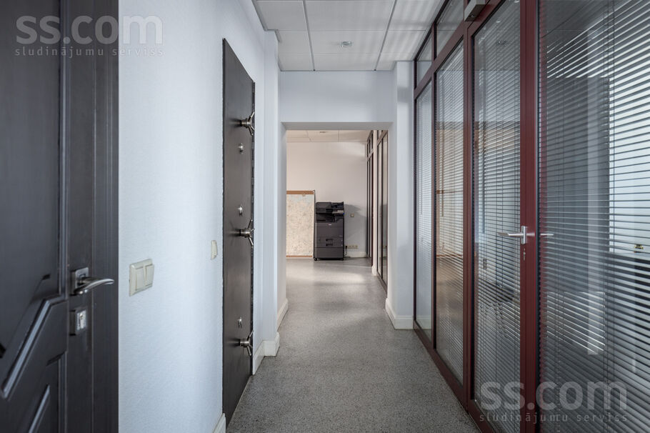 Sadovņikova 21, Rīga — birojs