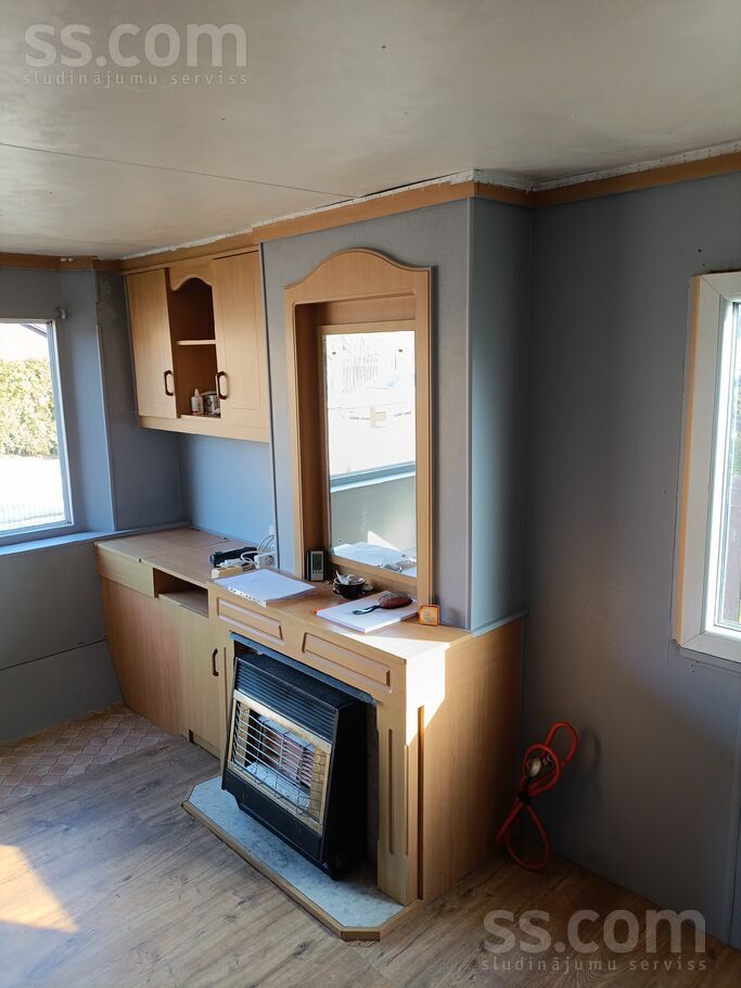 Doles dārzs 119, Dole, Rīgas rajons, Salaspils l. t. — maja