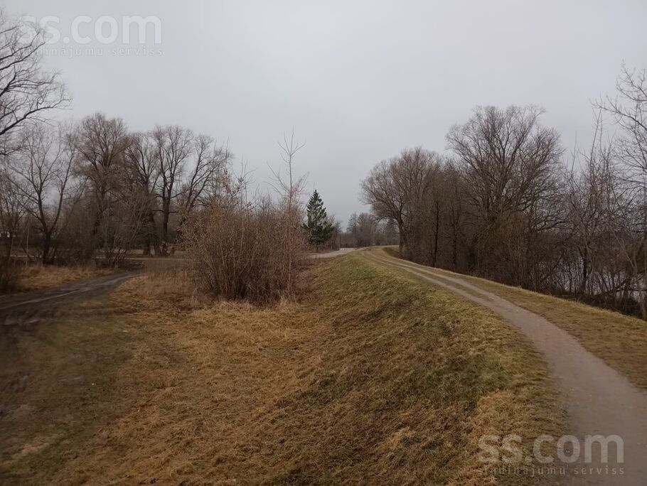 Gaujas iela 33, Ādaži, Rīgas rajons, Ādažu nov. — zeme