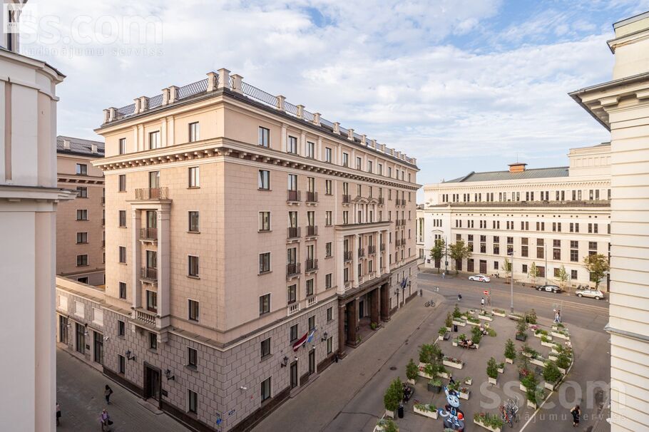 Teātra 9, Rīga — maja