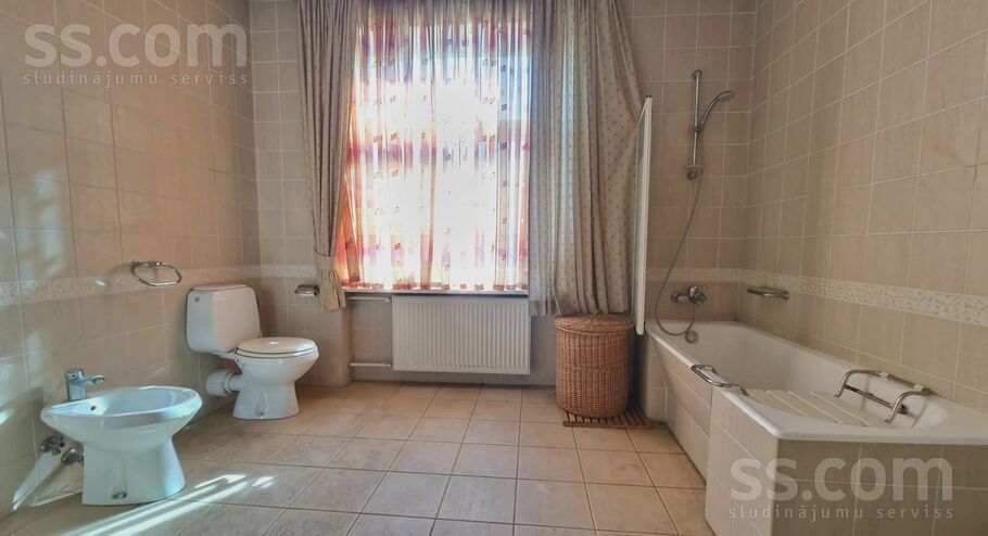 Tērbatas 16/18, Rīga — dzivoklis