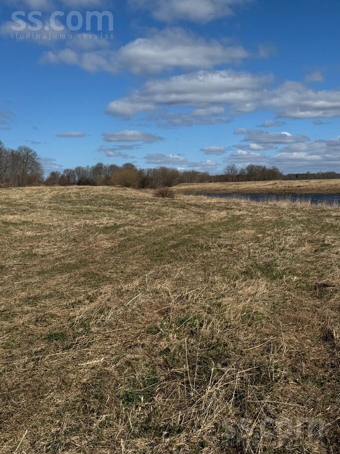 Ventas Lāči, Vēršmuiža, Kuldīga un raj., Skrundas l. t. — zeme