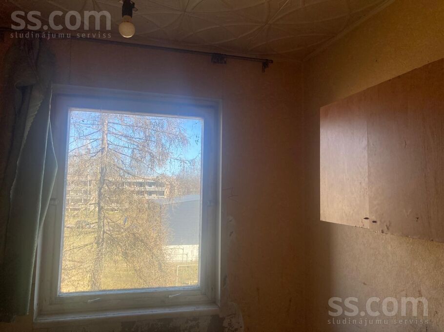 Liepu 11, Valmiera un raj., Rūjiena — dzivoklis