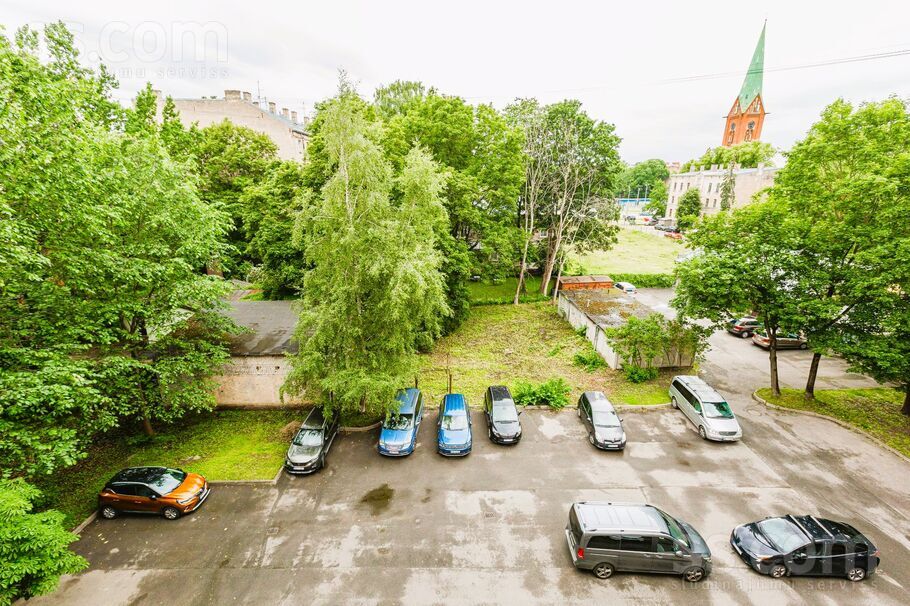 Tērbatas 93/95, Rīga — dzivoklis