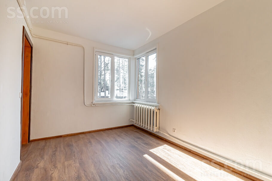 Gulbju 20, Jūrmala — dzivoklis