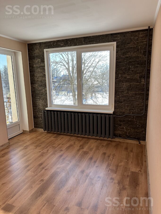 Saulgriezes 2, Tiņģere, Talsi un raj., Īves pag. — dzivoklis