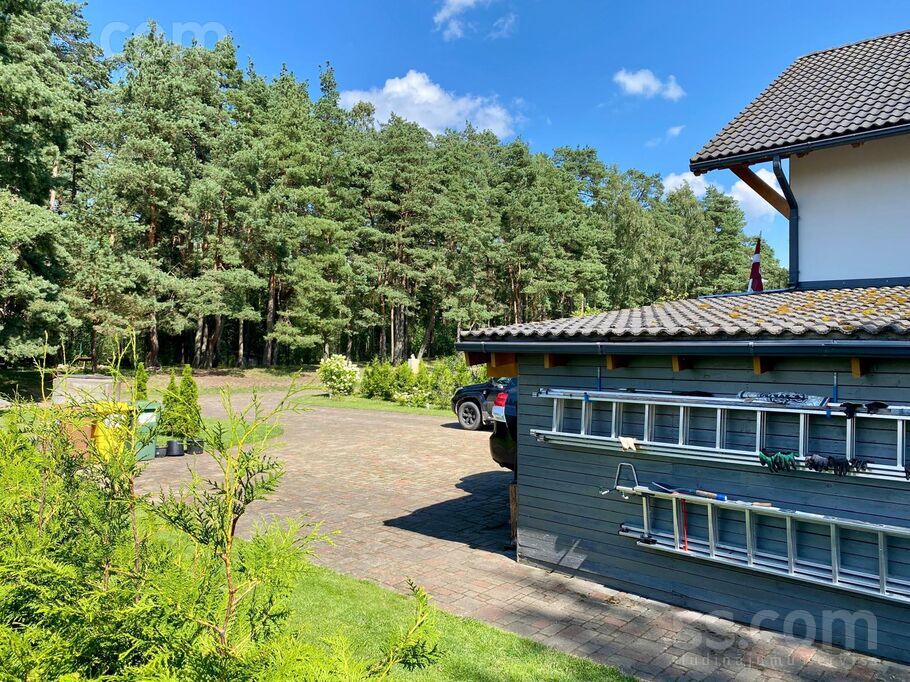 Rēzijas 1, Lidosta "Rīga", Rīgas rajons, Mārupes pag. — maja