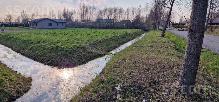 2.līnija 8k, Jelgava un raj., Jelgava — zeme