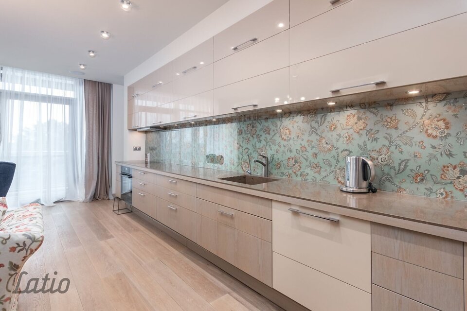 Tīklu iela 11, Jūrmala