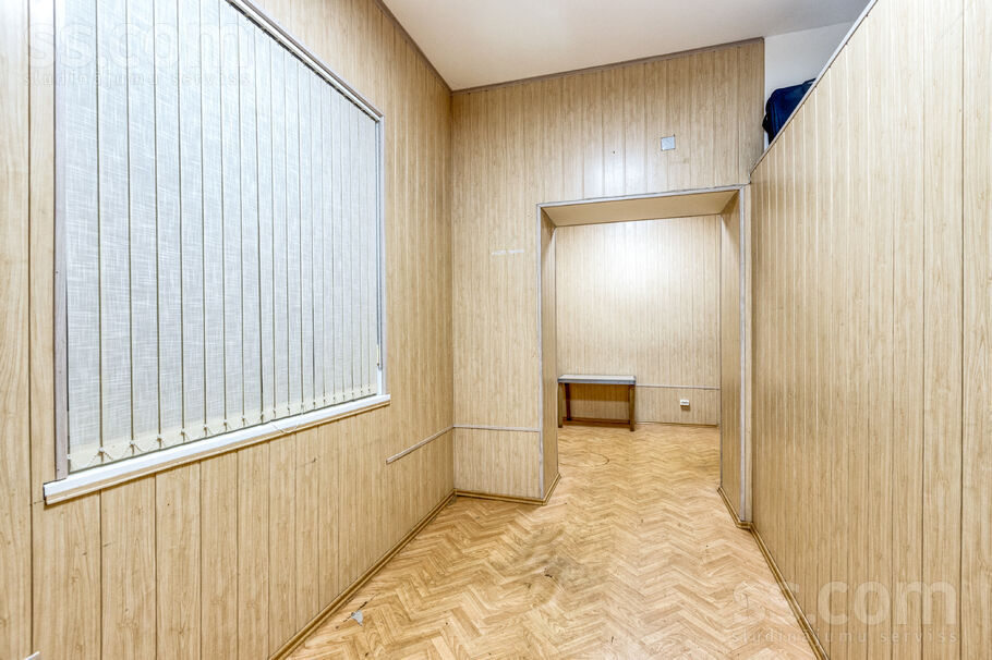 Krimuldas 10, Rīga — birojs