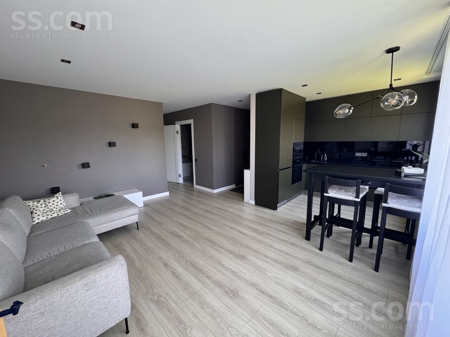 Engures iela 1, Jūrmala — dzivoklis