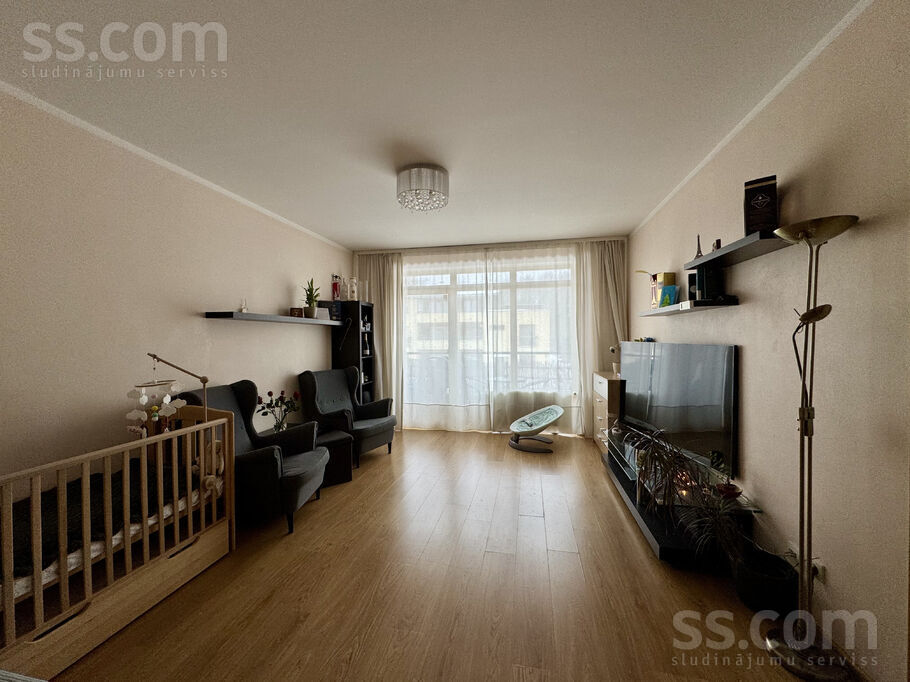 Cālīšpurva iela 27, Rīgas rajons, Baloži — dzivoklis