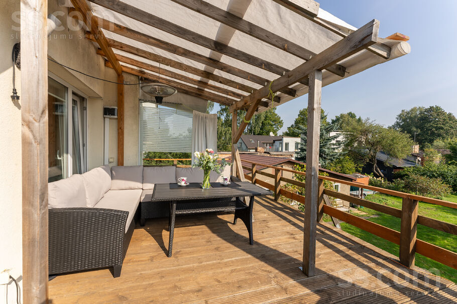 Upesgrīvas 26, Mārupe, Rīgas rajons, Mārupes pag. — dzivoklis