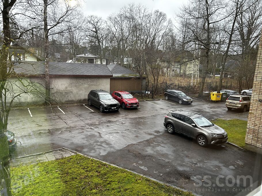 Ceriņu 9, Jūrmala — dzivoklis