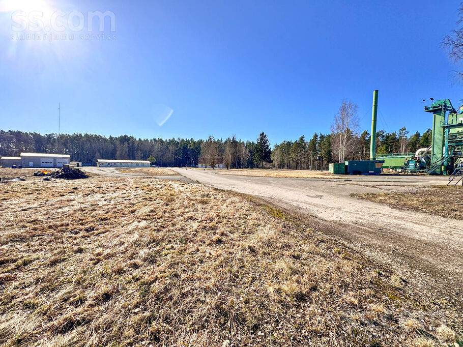 Skultes 28, Mārupe, Rīgas rajons, Mārupes pag. — telpa