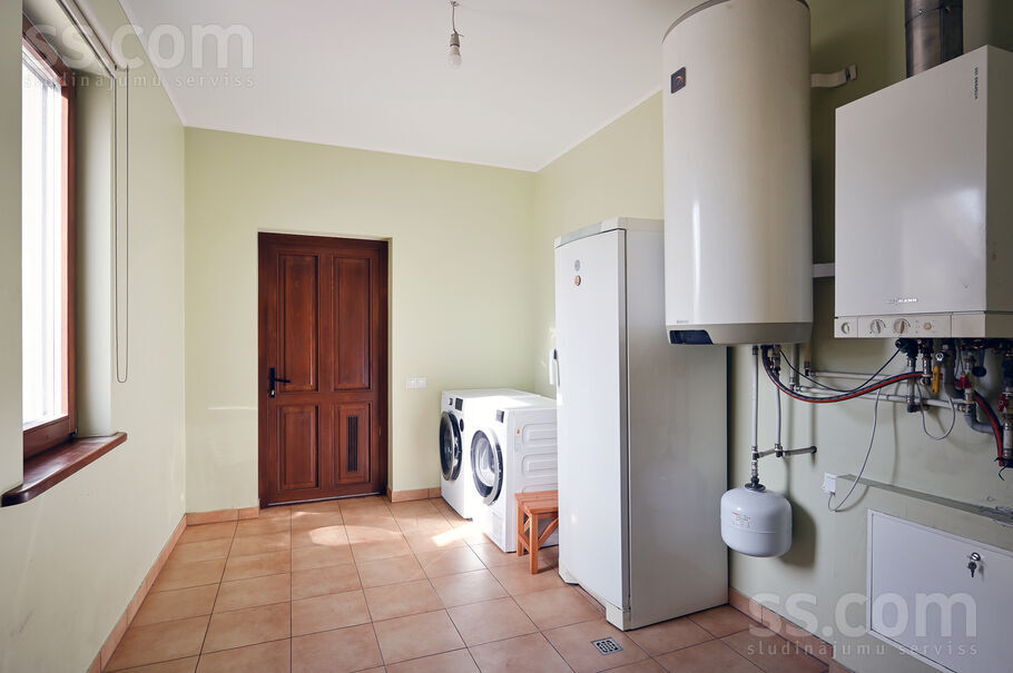 Drēzdnes iela 4, Pikalne, Rīgas rajons, Salaspils l. t. — maja