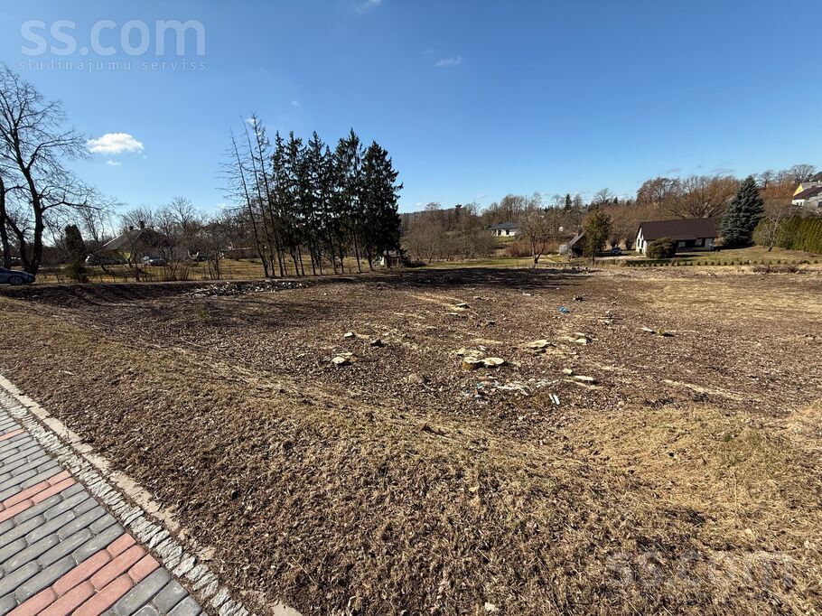 Brīvības 48, Saldus un raj., Saldus — zeme