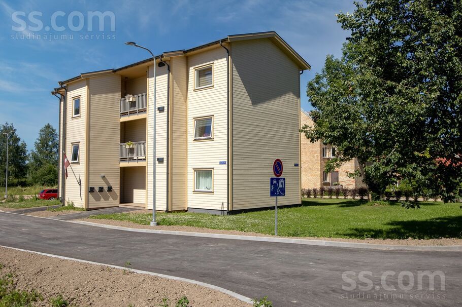 Vidus Smailes 5, Mūrmuiža, Valmiera un raj., Kauguru pag. — dzivoklis