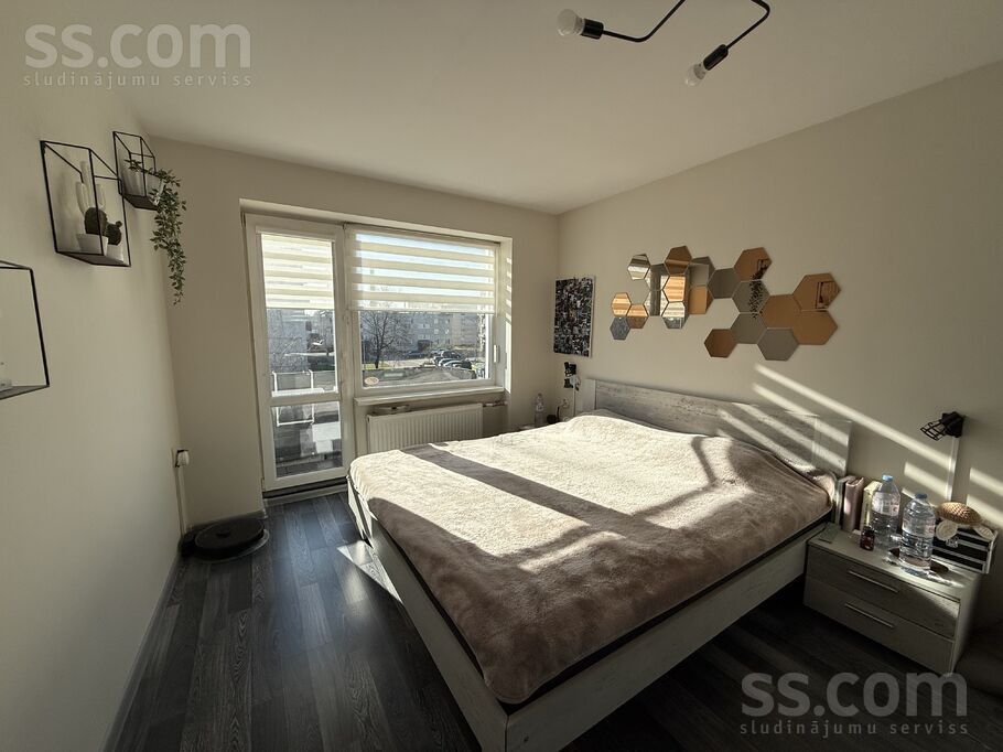 8 18, Jēkabpils un raj., Jēkabpils — dzivoklis