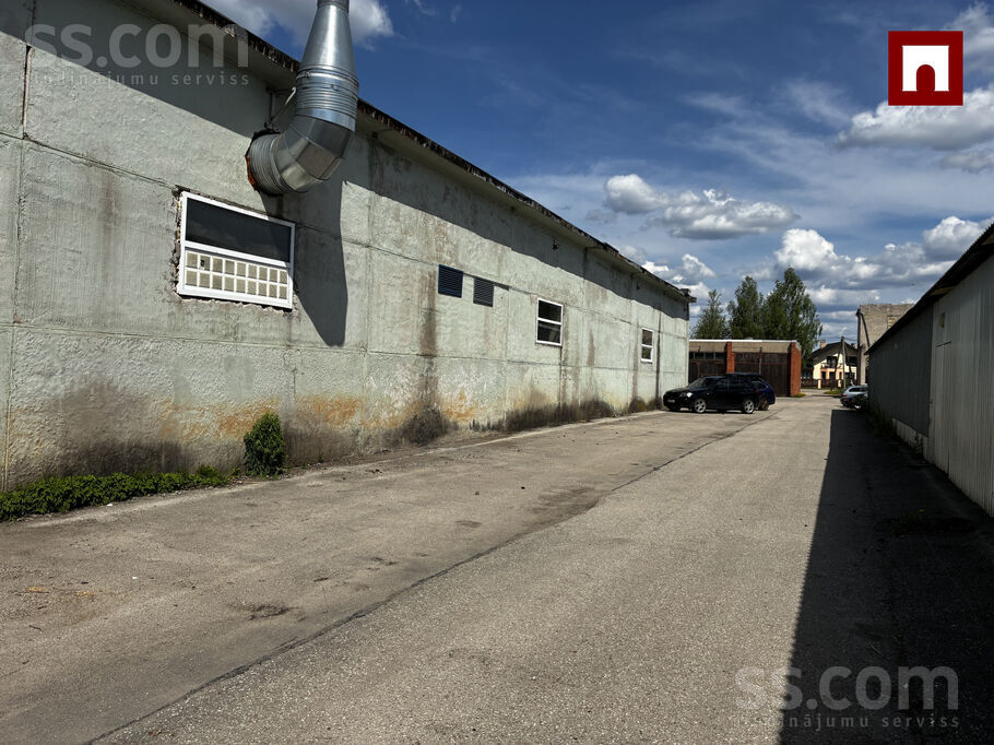 Bullis 1, Rīgas rajons, Salaspils — telpa
