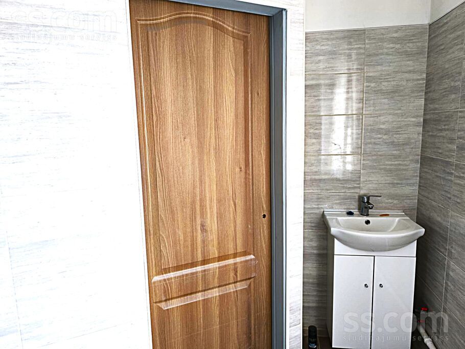 Nelku, Ogre un raj., Ogre — maja