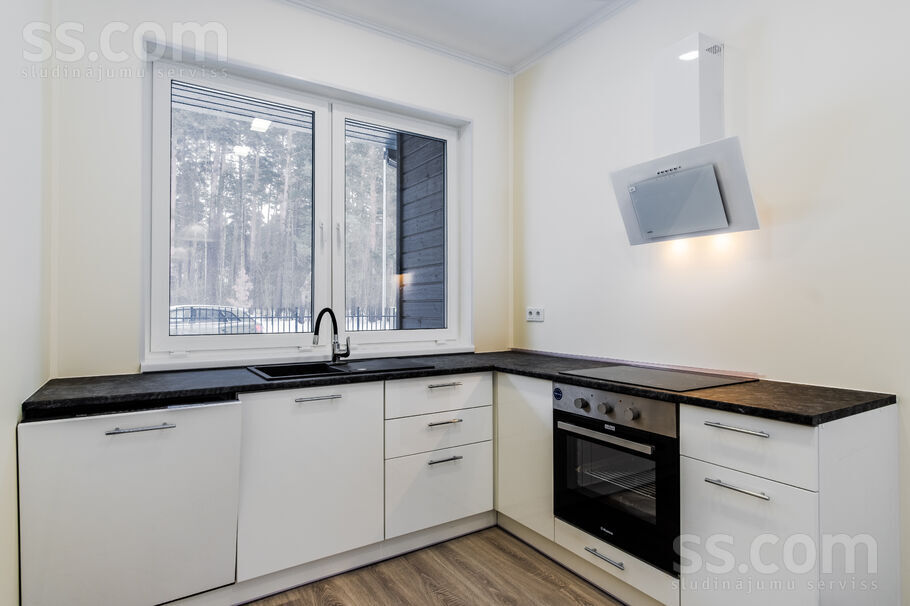 Elizabetes 22, Spilve, Rīgas rajons, Babītes pag. — maja