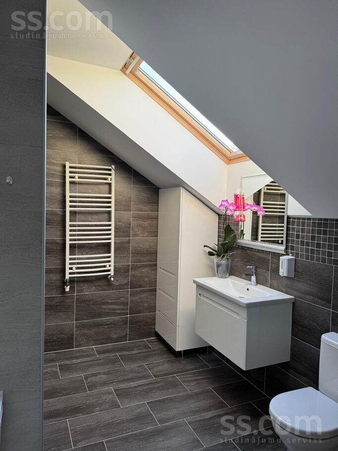 Balto Ķiršu iela 6, Tēraudi, Rīgas rajons, Salaspils l. t. — maja