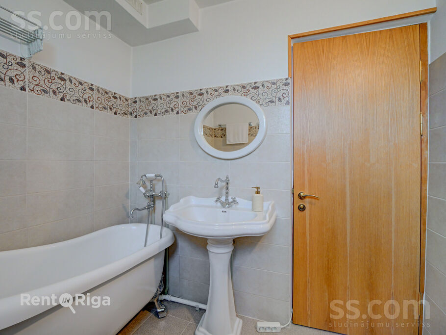 Daugavpils, Ogre un raj., Ogre — maja