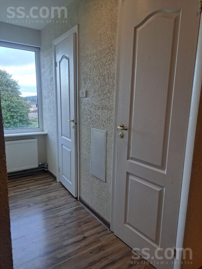 Skolas 2, Zirņi, Saldus un raj., Zirņu pag. — dzivoklis