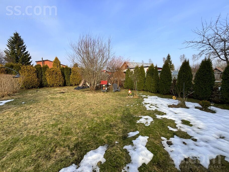 Upeņu 3, Jāņupe, Rīgas rajons, Olaines pag. — maja