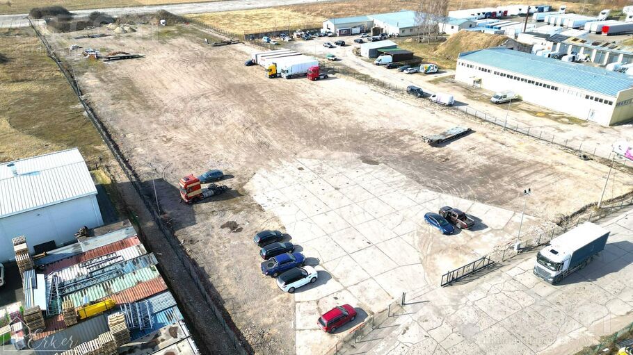 Vējstūru 36, Rīga — zeme